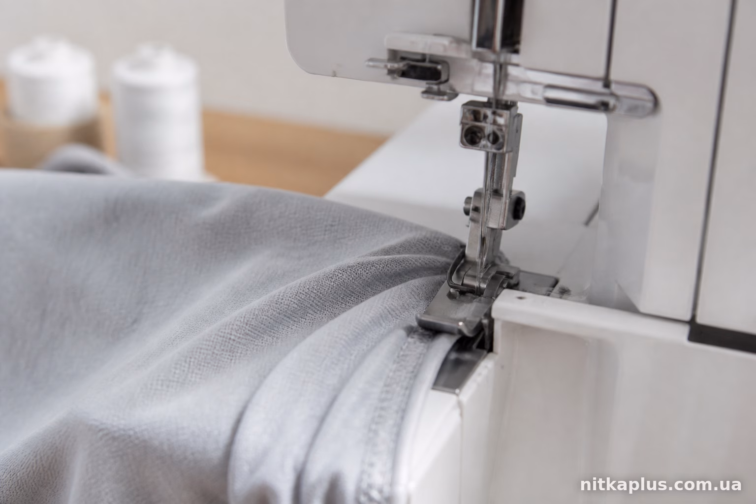Janome 793PG стягує трикотаж: чому так відбувається і що з цим робити