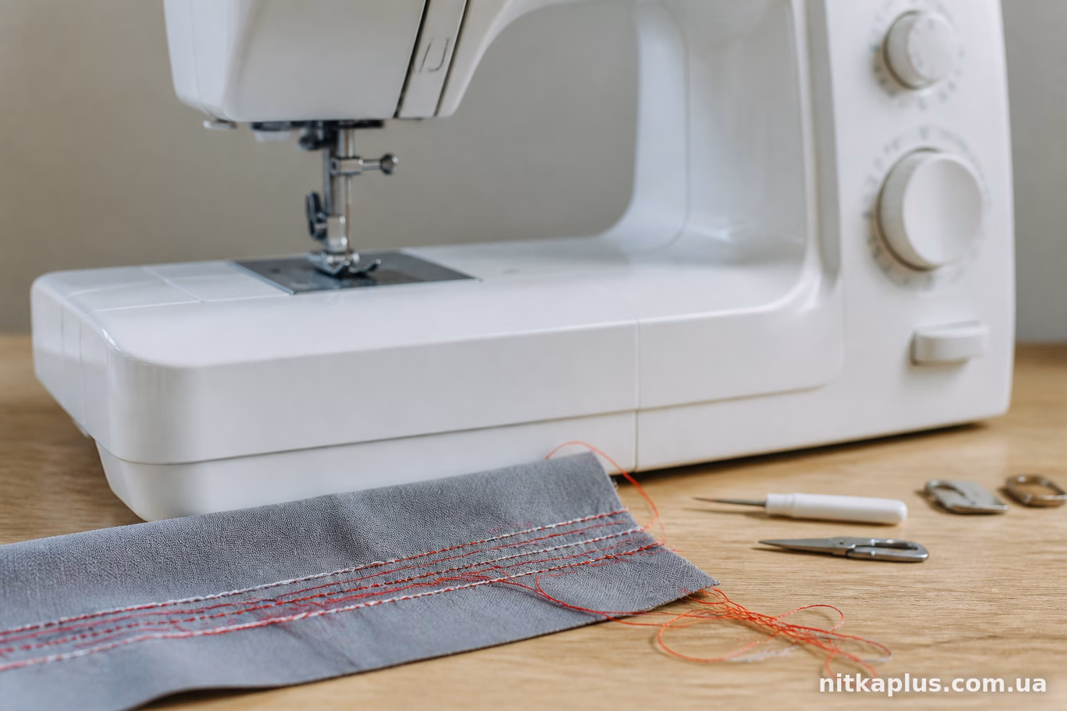 Janome Juno 513 петляє нитку знизу: що робити