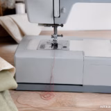 Singer Heavy Duty 4423 петляє нитку знизу: як знайти причину і виправити